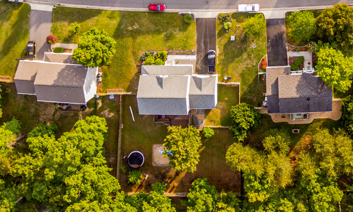 Property Boundary Laws – Survey Lines Encroachments and Owner Rights